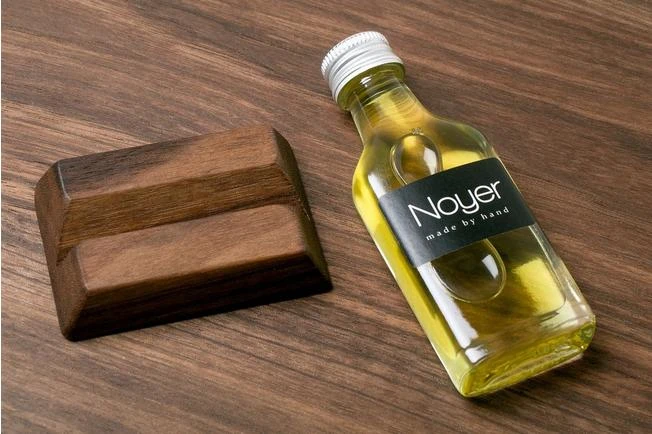 Noyer Cutting Board Walnut Wood, 37x32 Cm 2 Noyer Cutting Board Walnut Wood, 37x32 Cm - Image 2